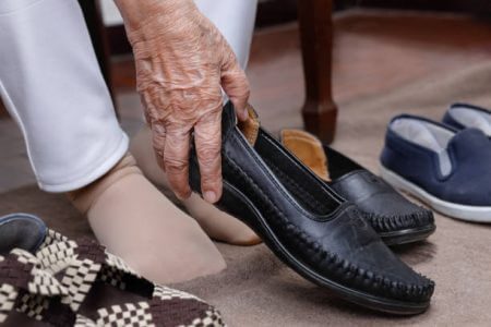 کفش طبی سالمندان