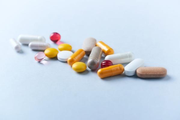 متاکاربامول، باکلوفن و تیزانیدین که از معروف ترین داروهای ضد اسپاسم عضلانی هستند